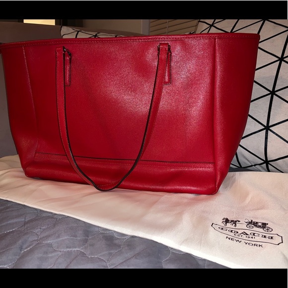 Coach Tote Red Leather - Picture 2 of 9